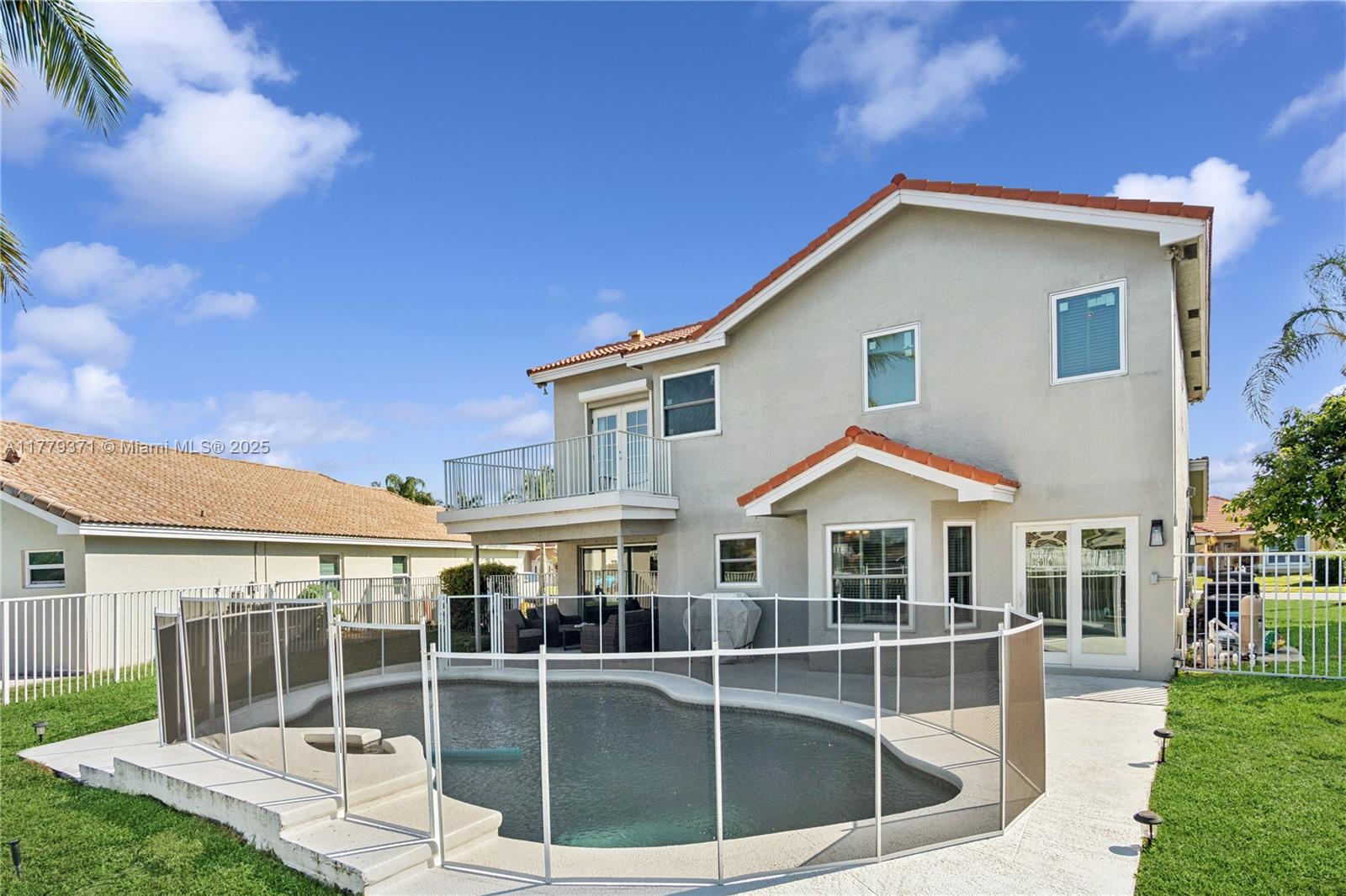 Property Photo 19