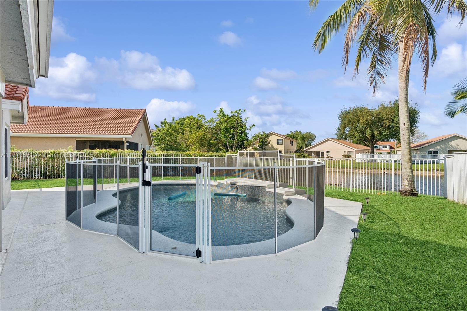Property Photo 20
