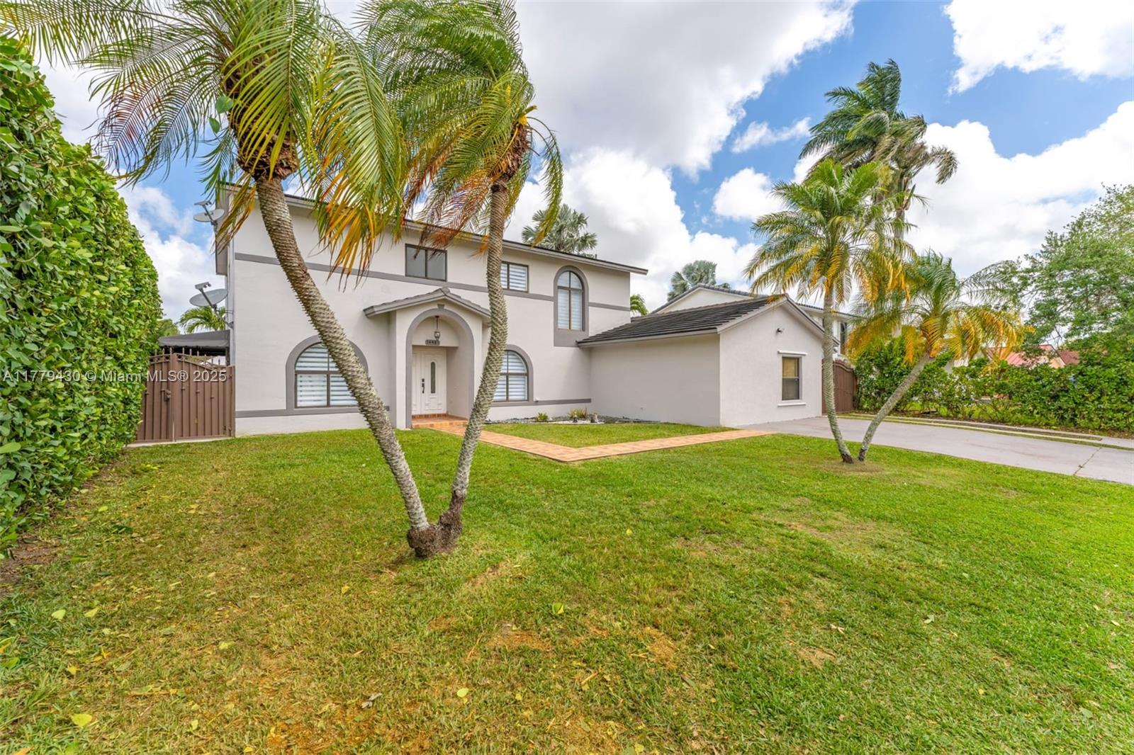 14481 Sw 150th St Property Photo