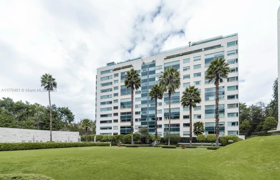 A11779481 Property Photo 1