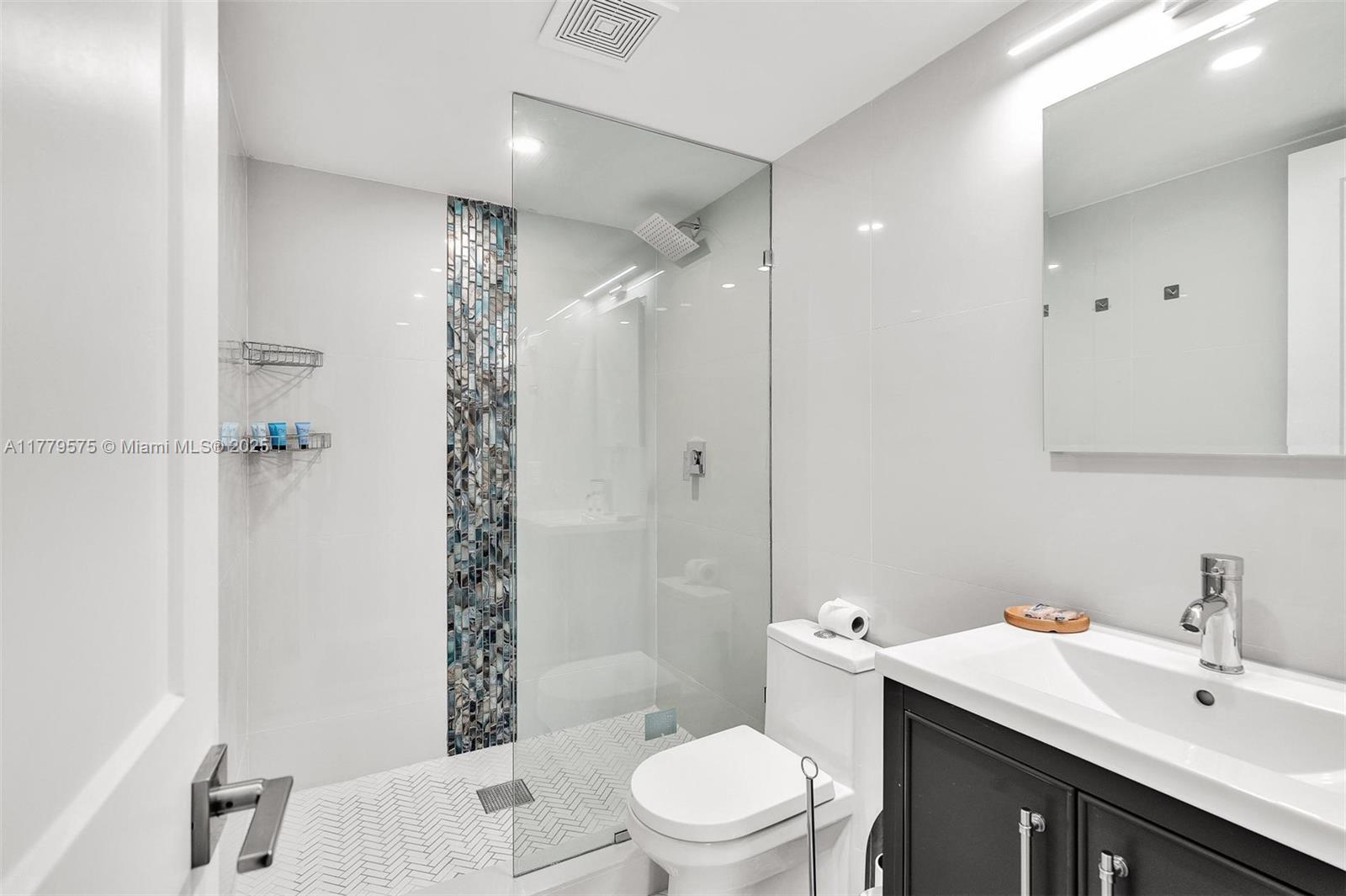 1630 Sw 4th Ave 1 Property Photo 4