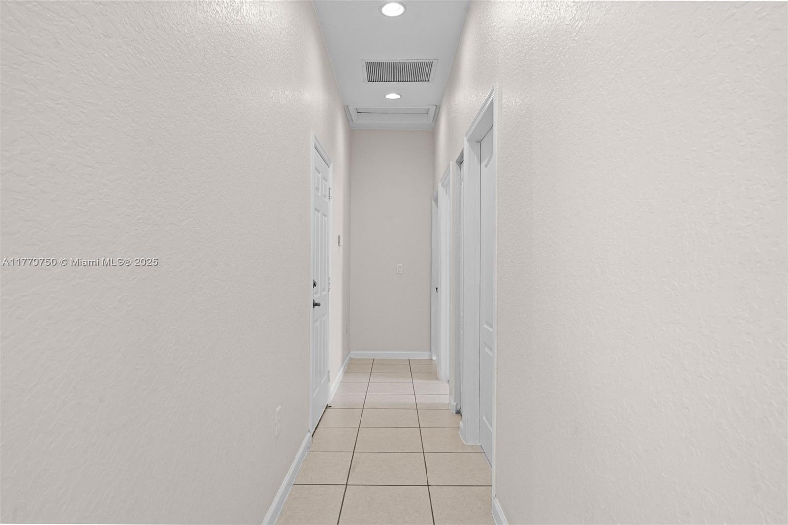 1270 Ne 39th Ave 1270 Property Photo 18