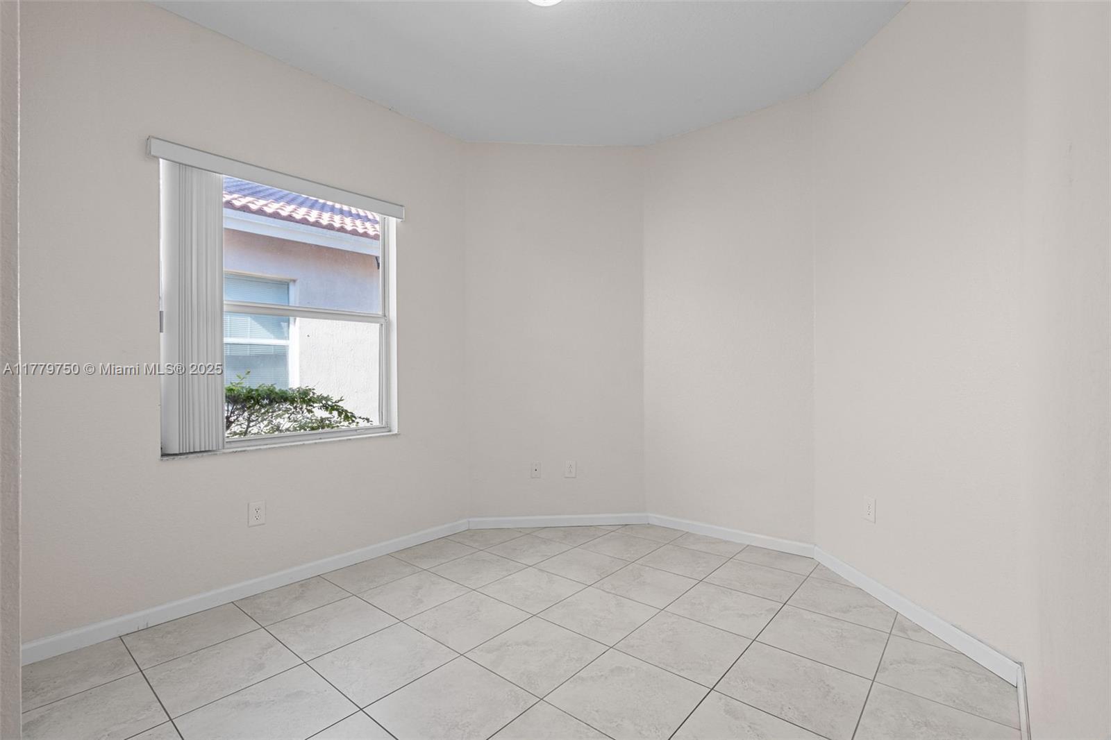 1270 Ne 39th Ave 1270 Property Photo 30