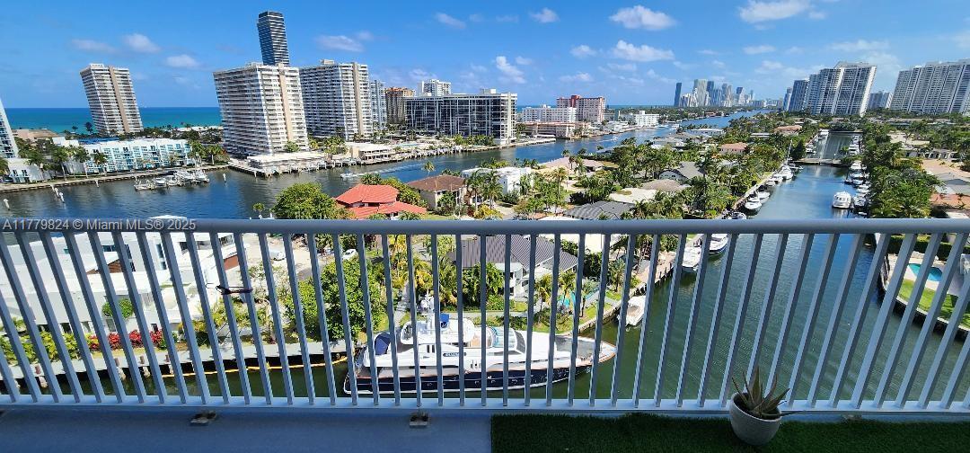 A11779824 Property Photo 1