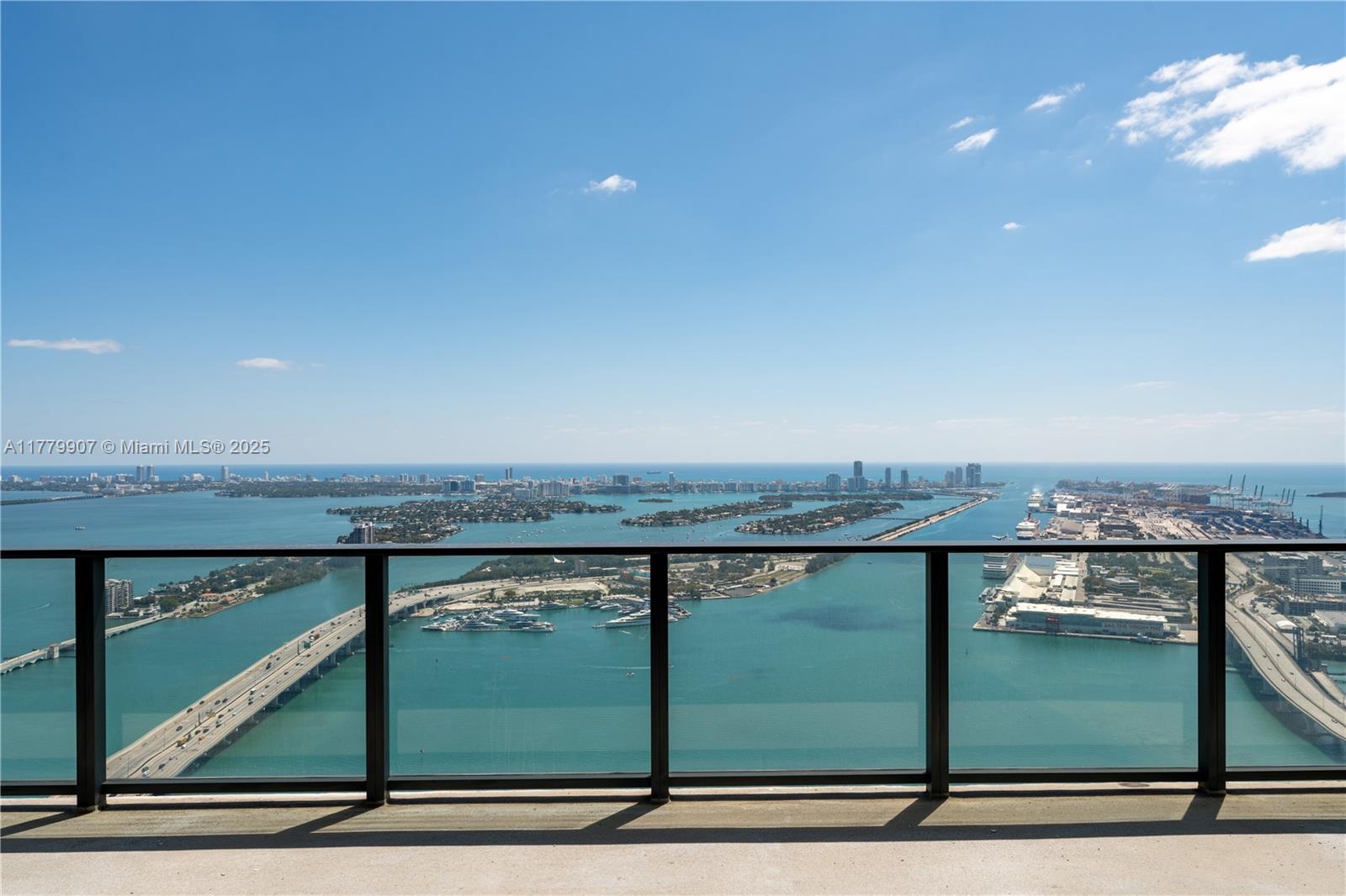 1000 Biscayne Blvd 5801 Property Photo 1