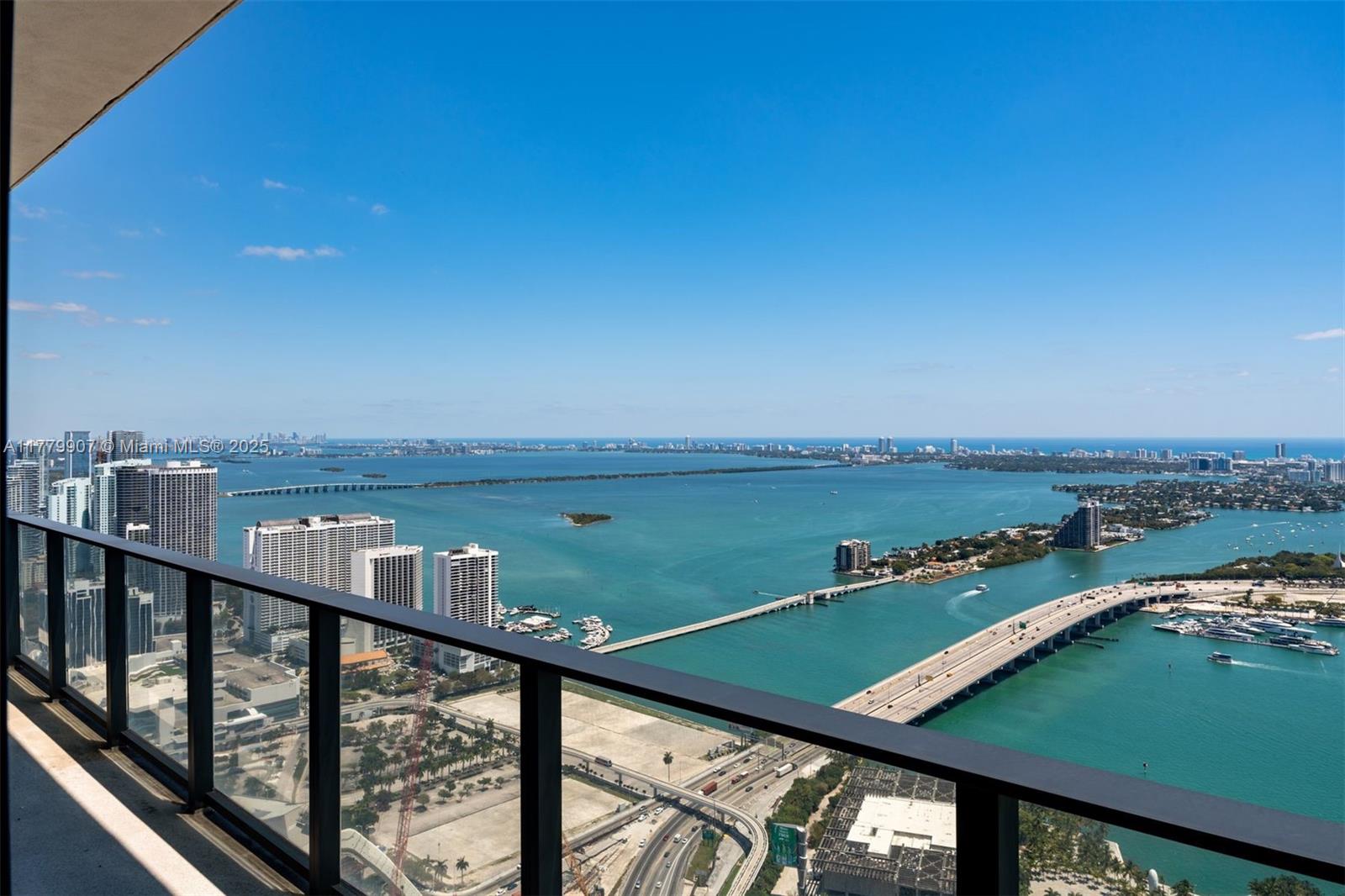 1000 Biscayne Blvd 5801 Property Photo 9