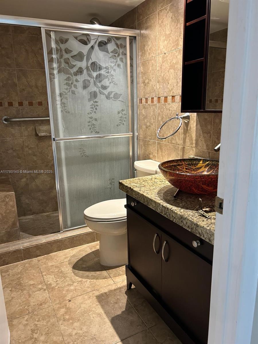 2277 Se 27th Dr 101-g Property Photo 6