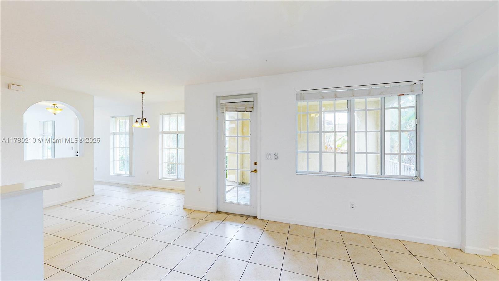 13955 Sw 278th Ln Property Photo 13