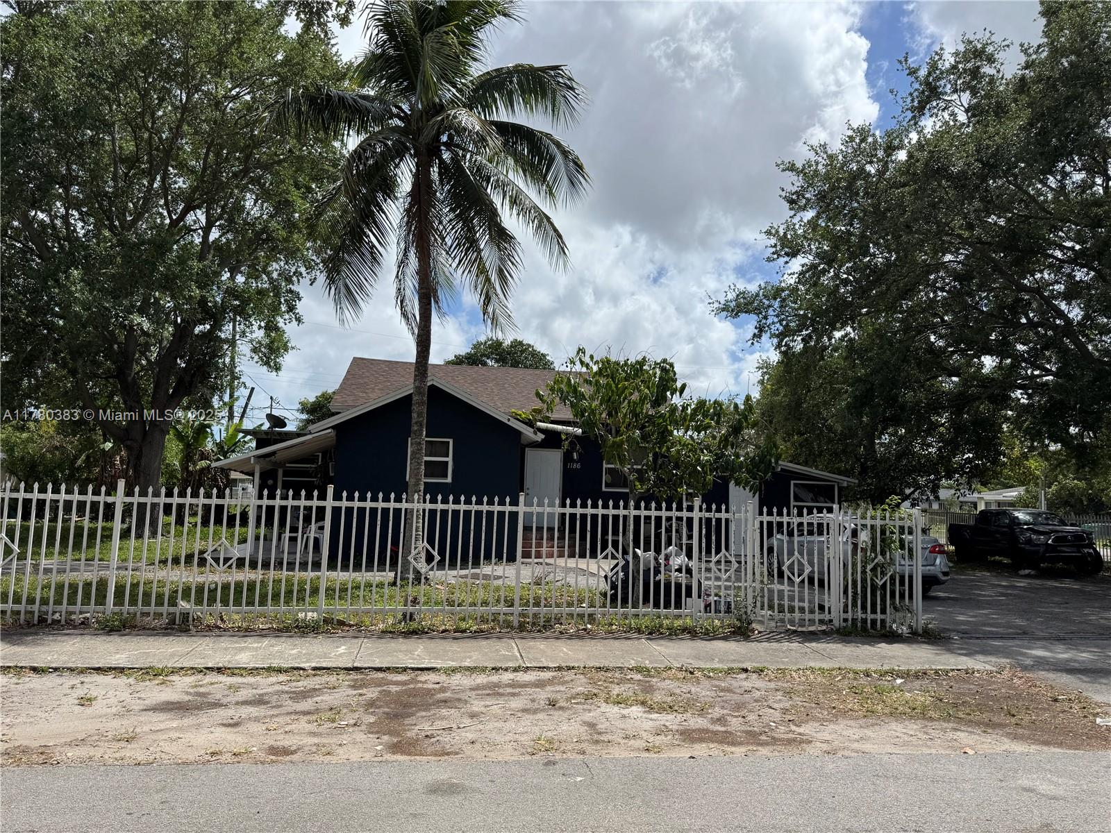 1186 Nw 101st St Property Photo