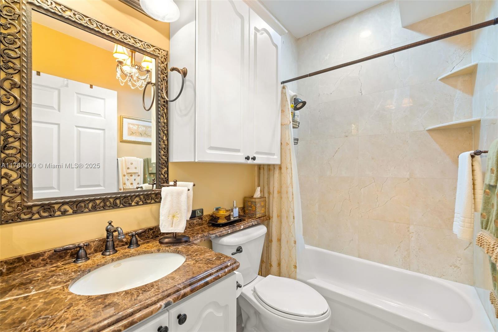 16343 Segovia Cir S Property Photo 19