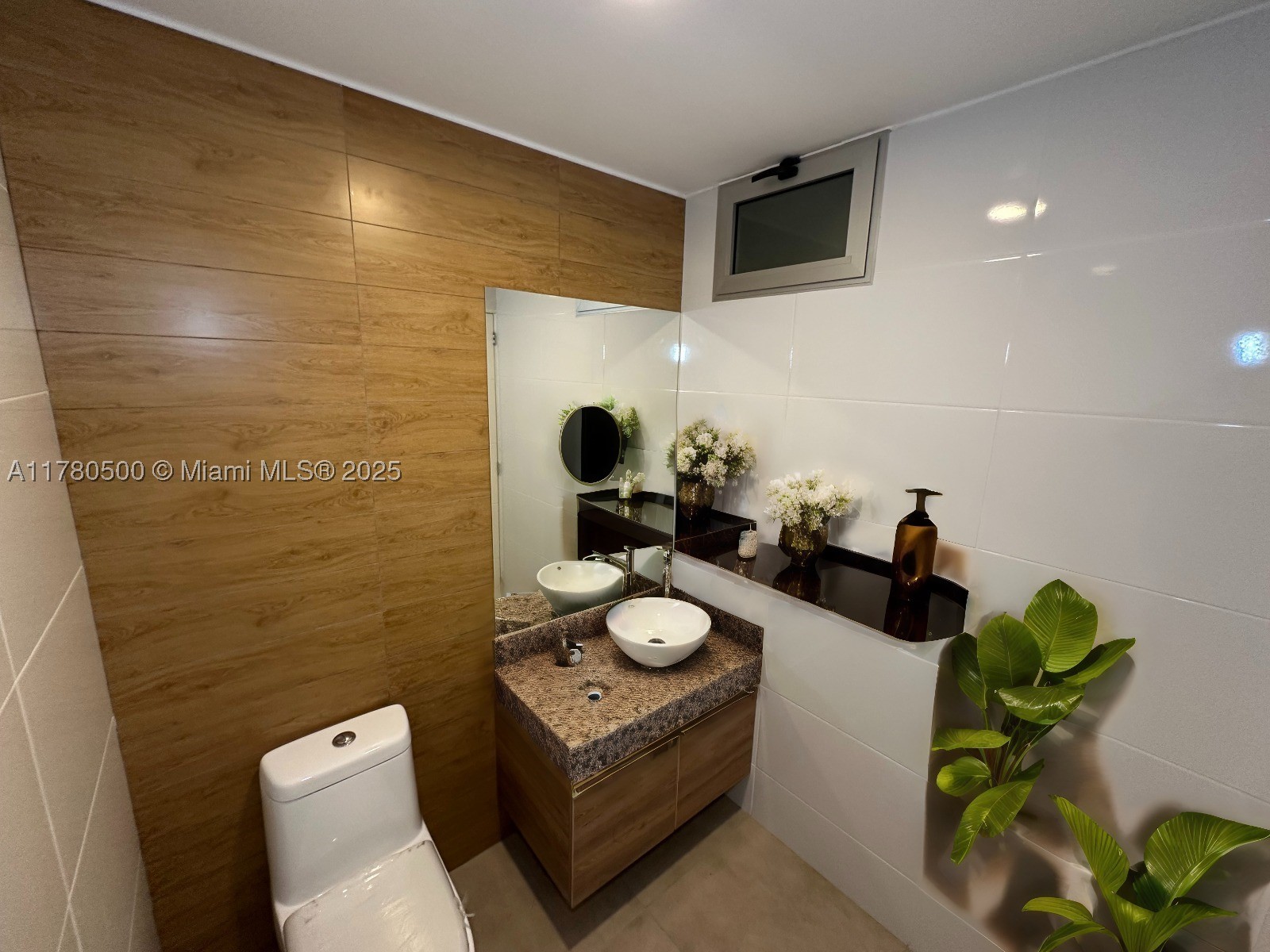 175 Jiron Saco Oliveros Pe 1903 Property Photo 17