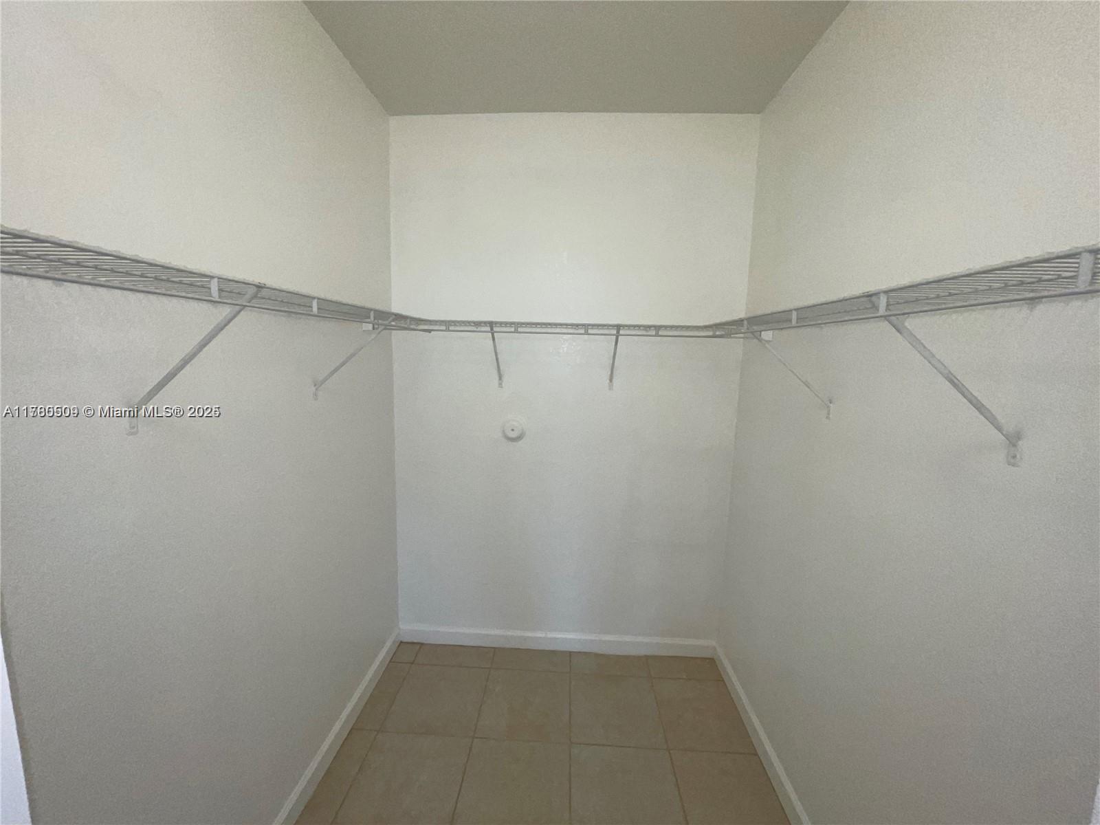 1535 Se 26th St 104 Property Photo 17