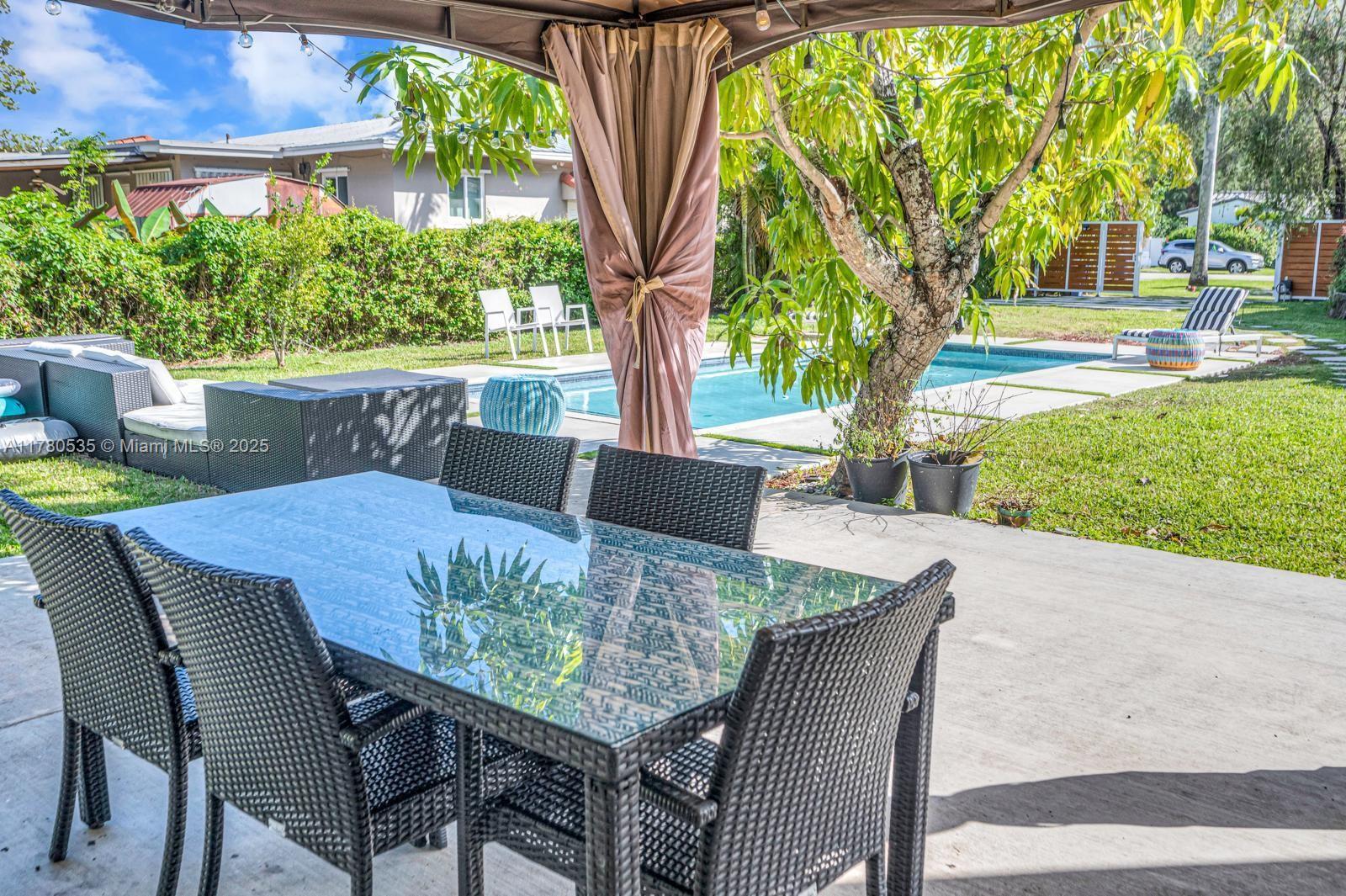 A11780535 Property Photo