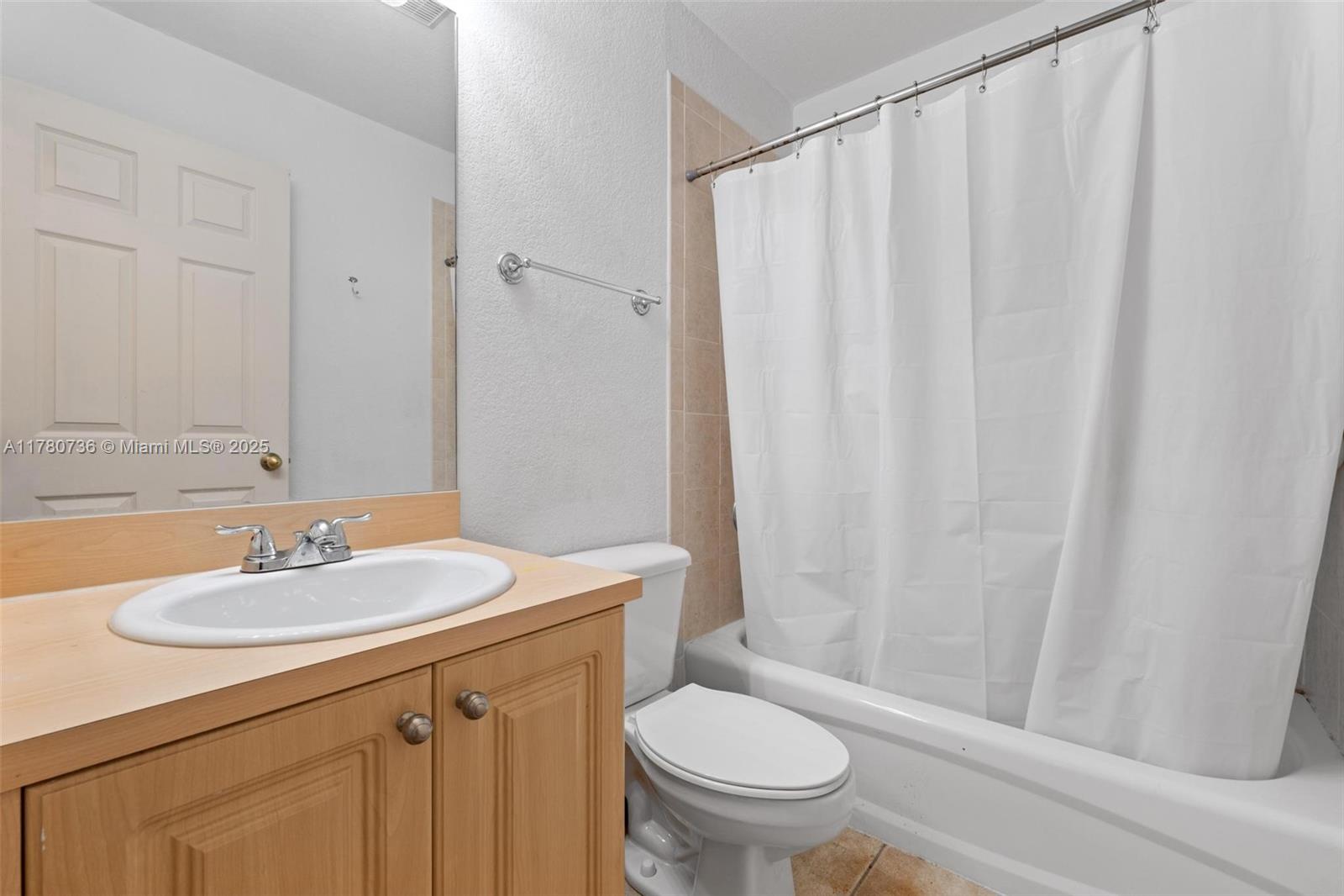 4866 Nw 114th Ct Property Photo 35