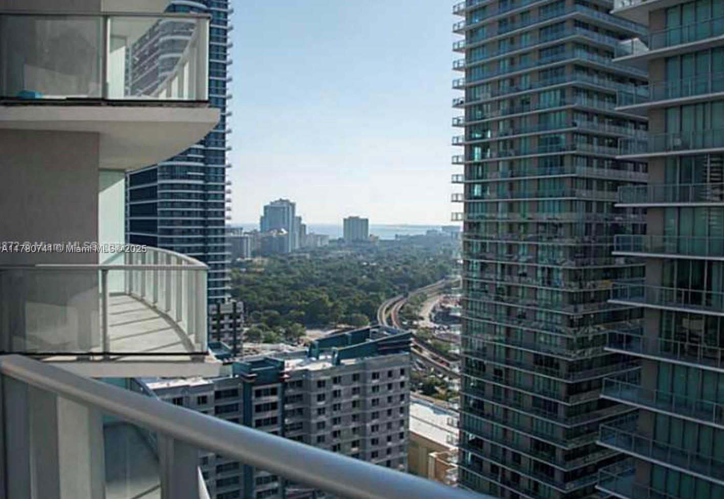 1100 S Miami Ave 2407 Property Photo