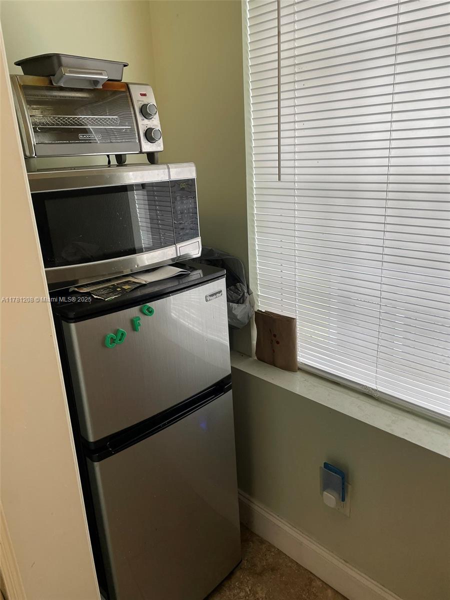 A11781208 Property Photo 8