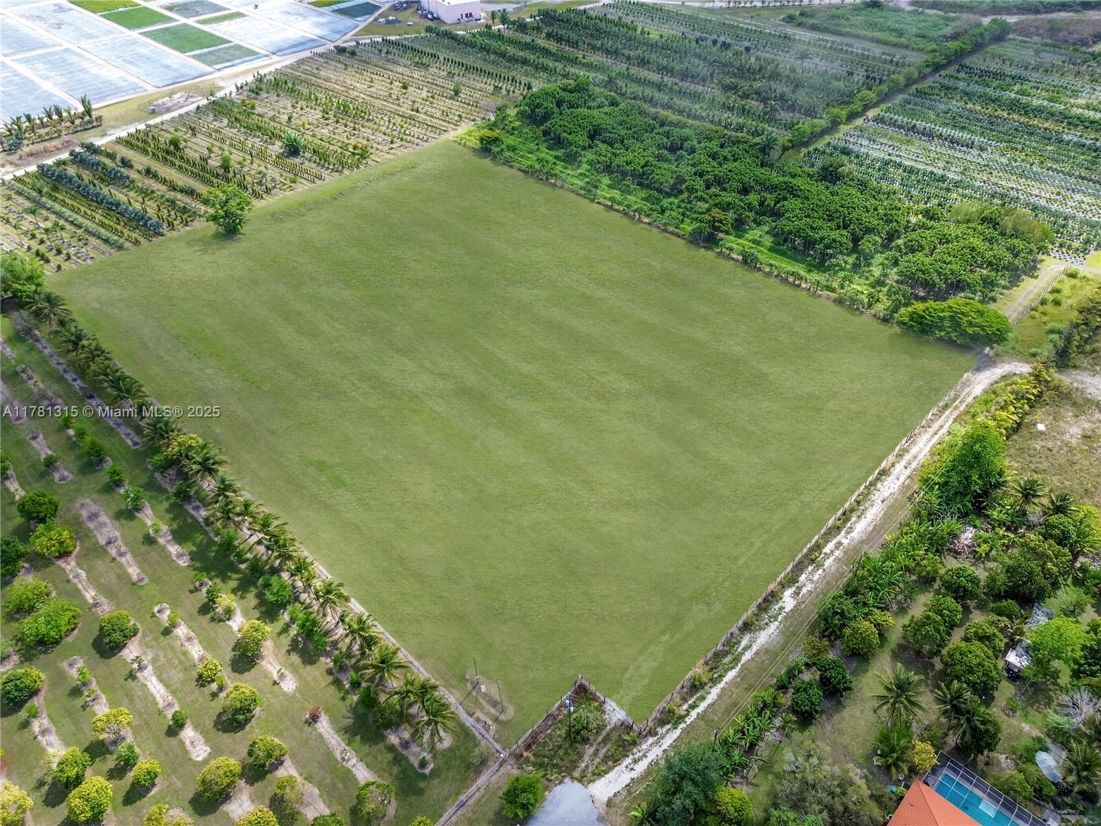 169xx Sw 240 St Property Photo 1