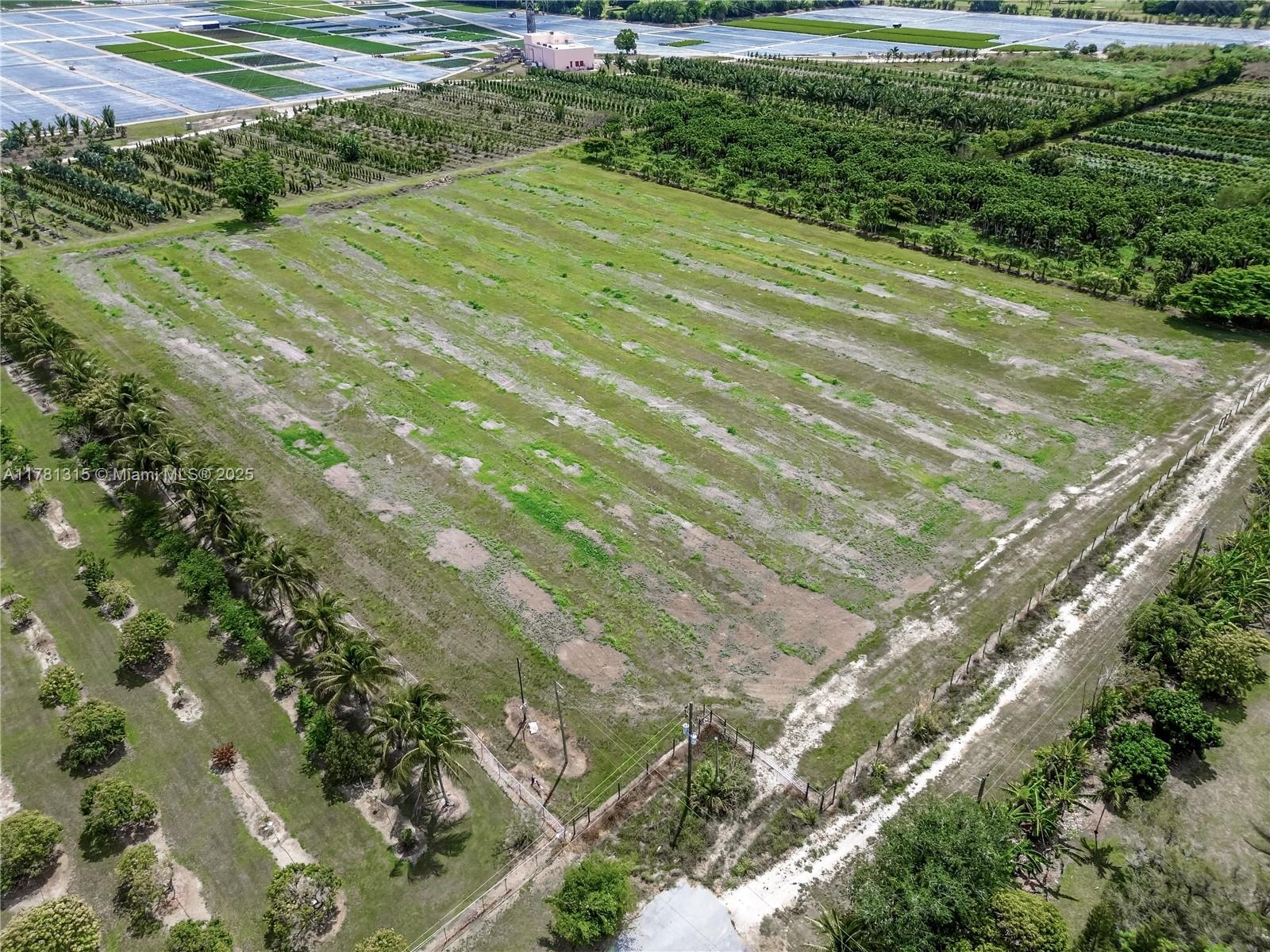 169xx Sw 240 St Property Photo 6