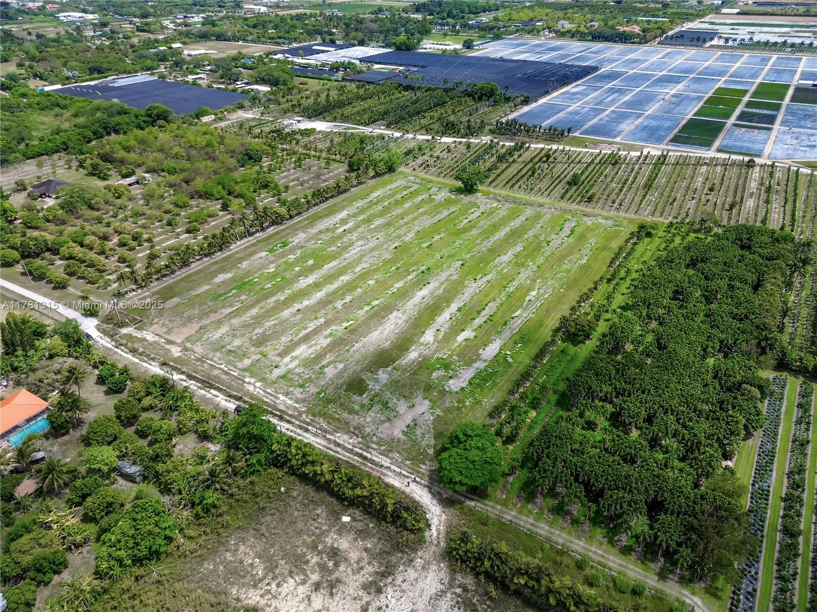 169xx Sw 240 St Property Photo 7