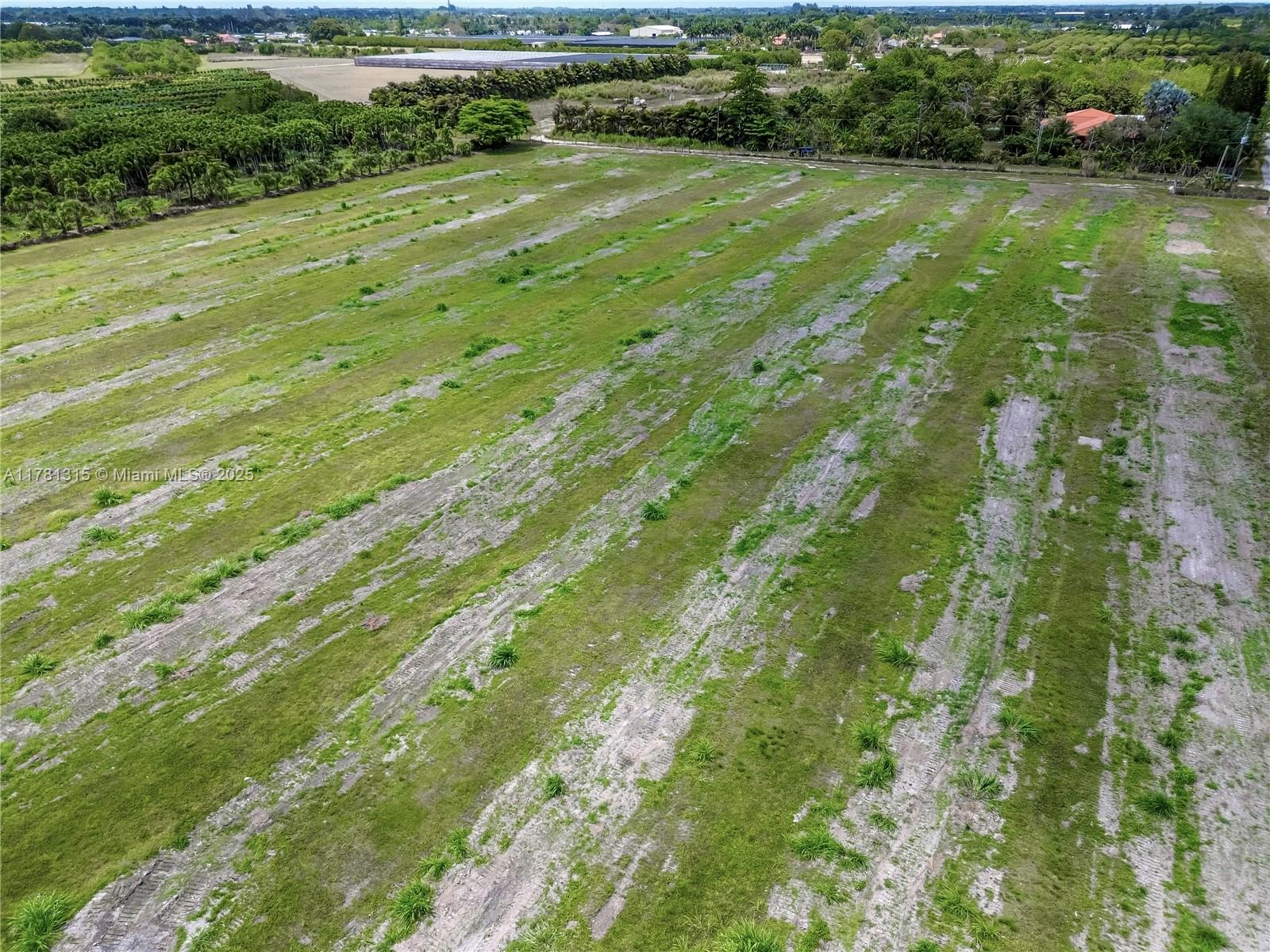 169xx Sw 240 St Property Photo 8