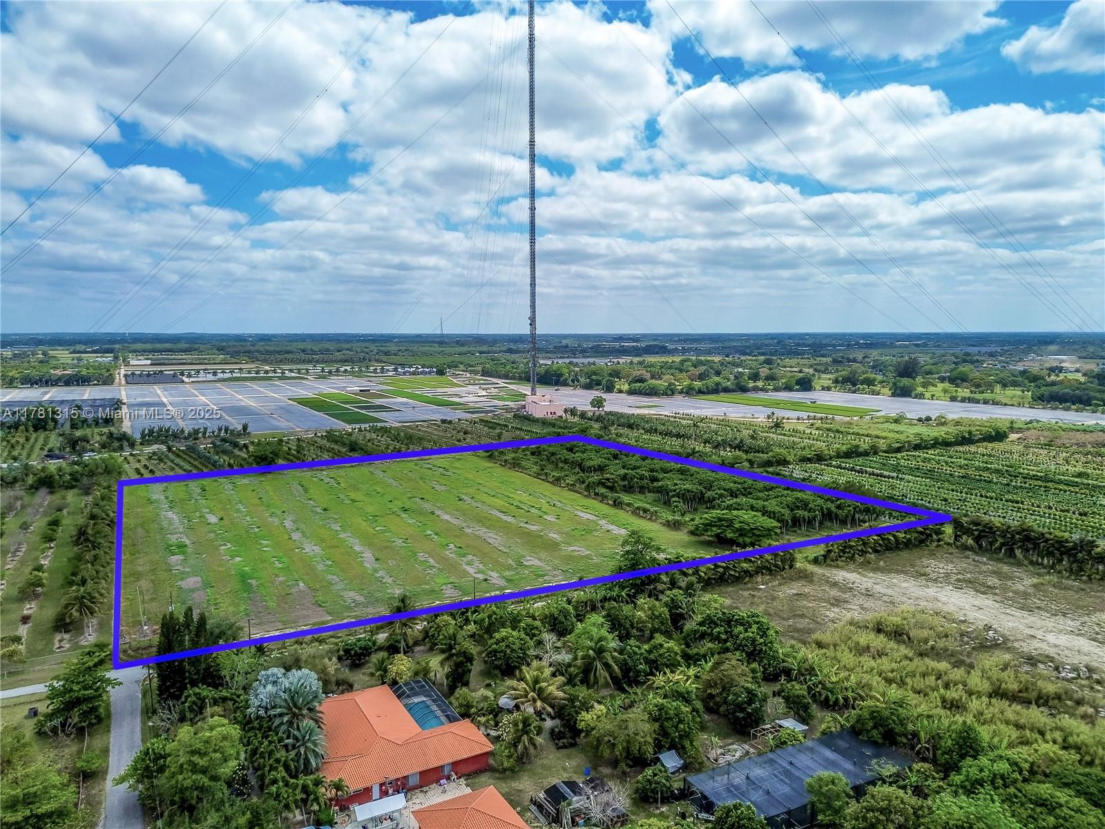 169xx Sw 240 St Property Photo 12