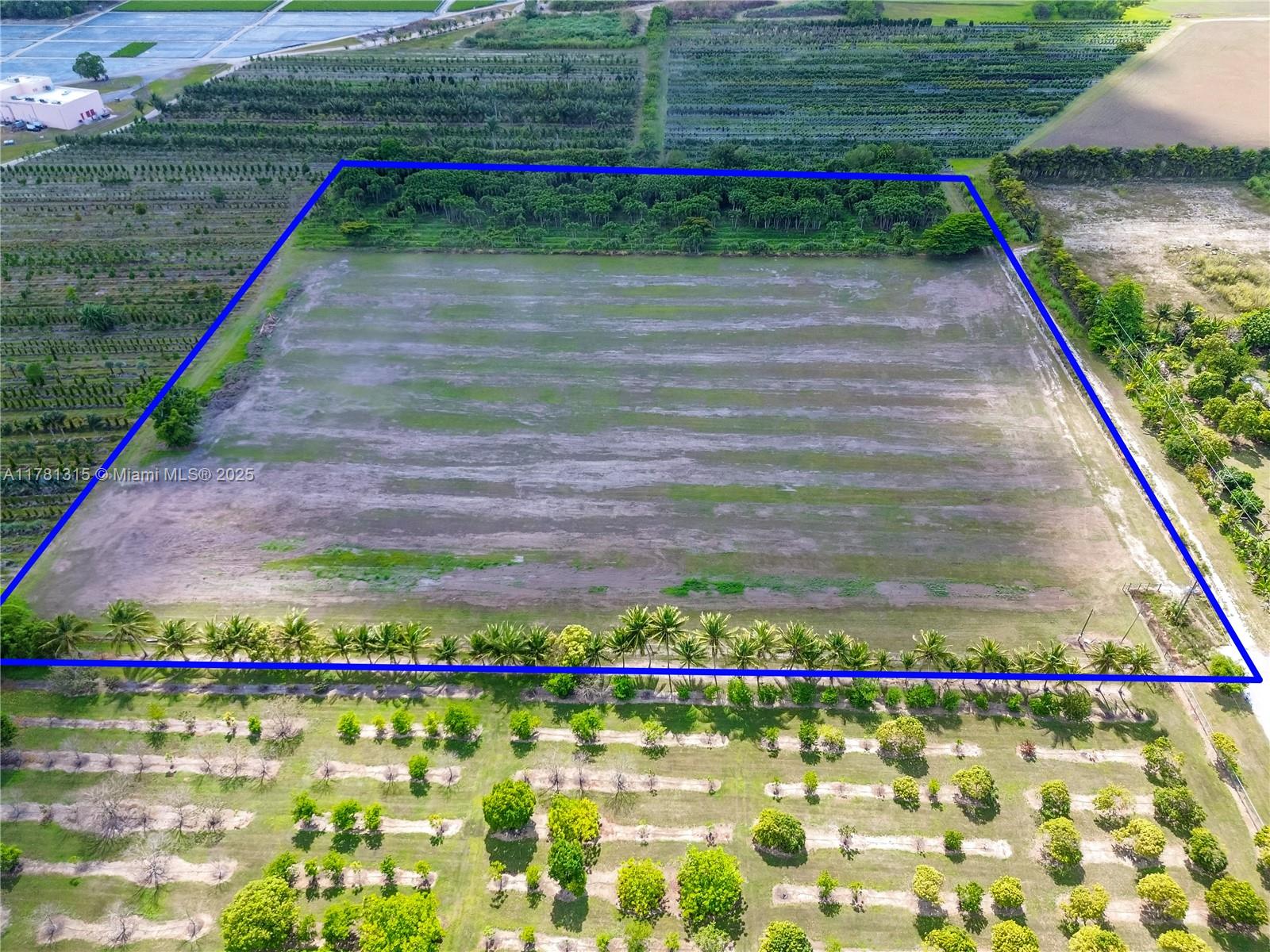 169xx Sw 240 St Property Photo 18