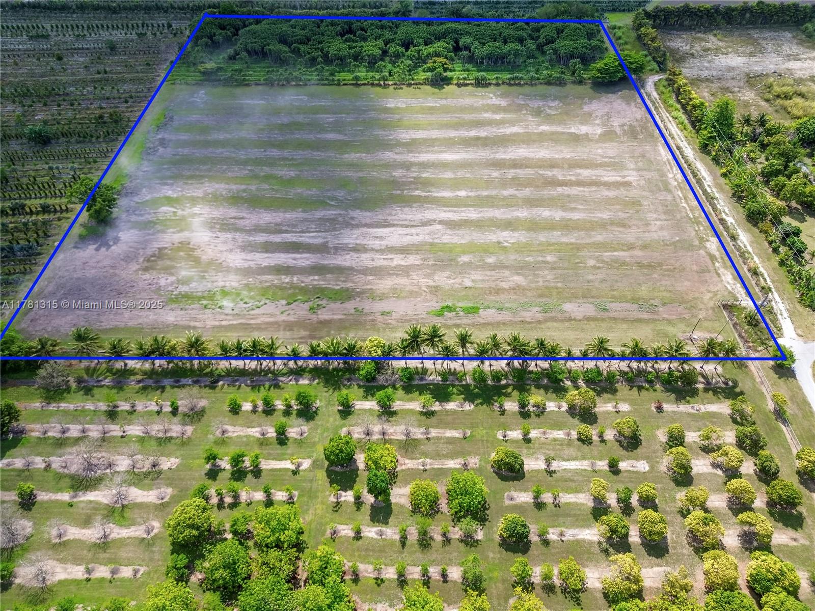 169xx Sw 240 St Property Photo 21