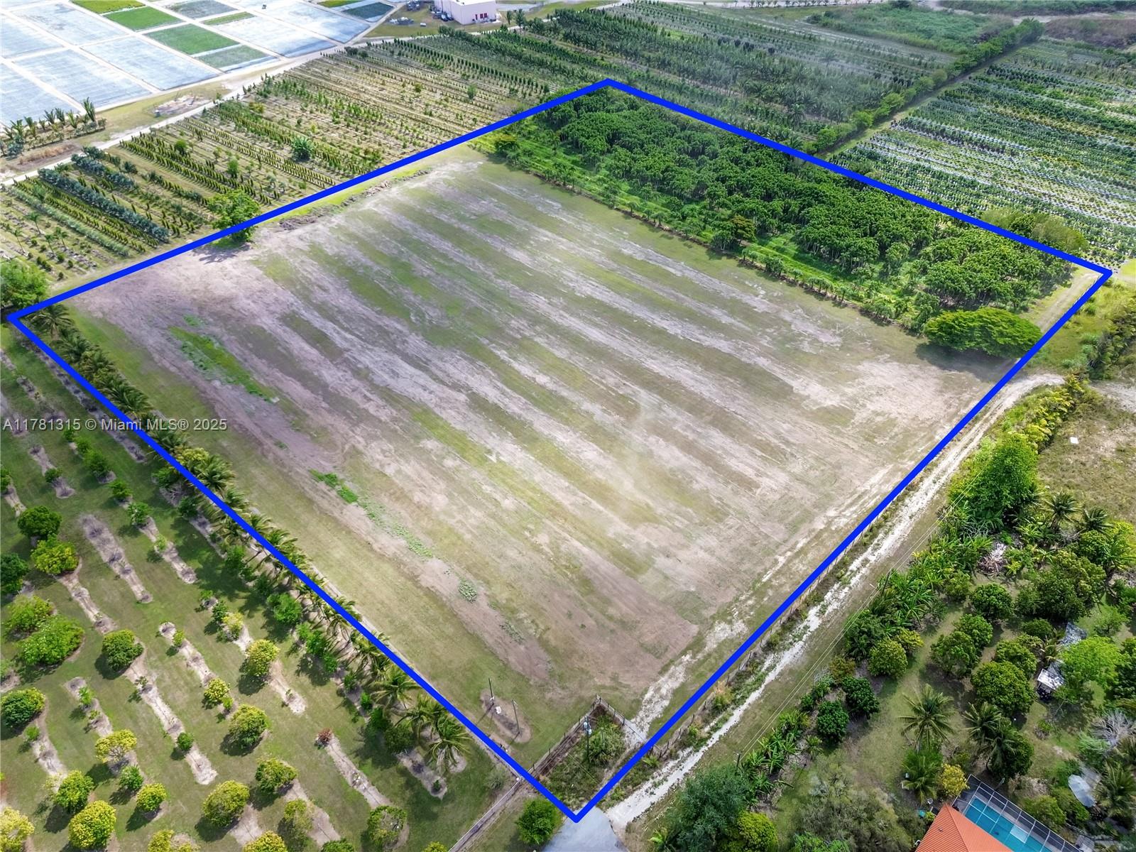 169xx Sw 240 St Property Photo 24