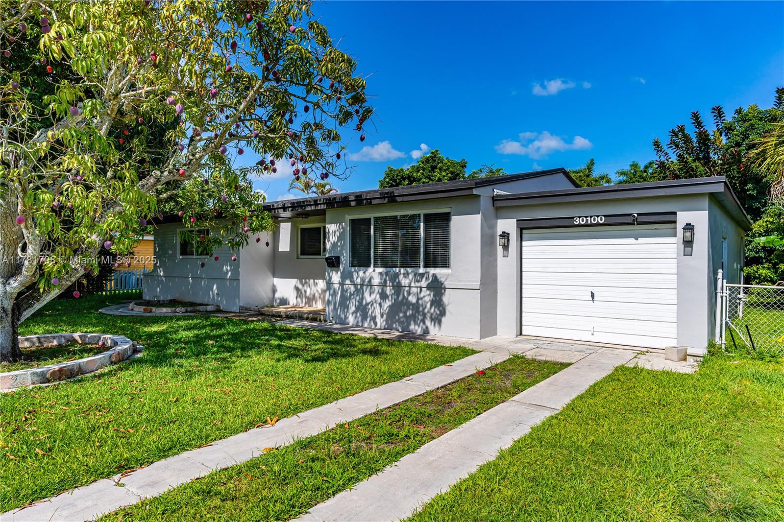30100 Sw 168th Ct Property Photo 1