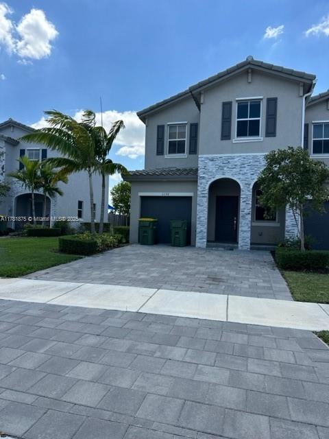 A11781875 Property Photo 1