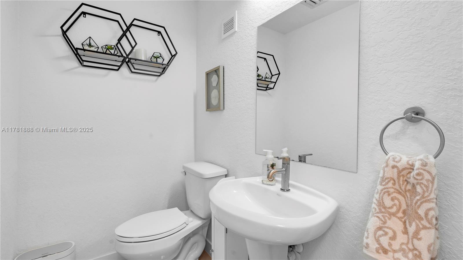 25664 Sw 143rd Path Property Photo 27