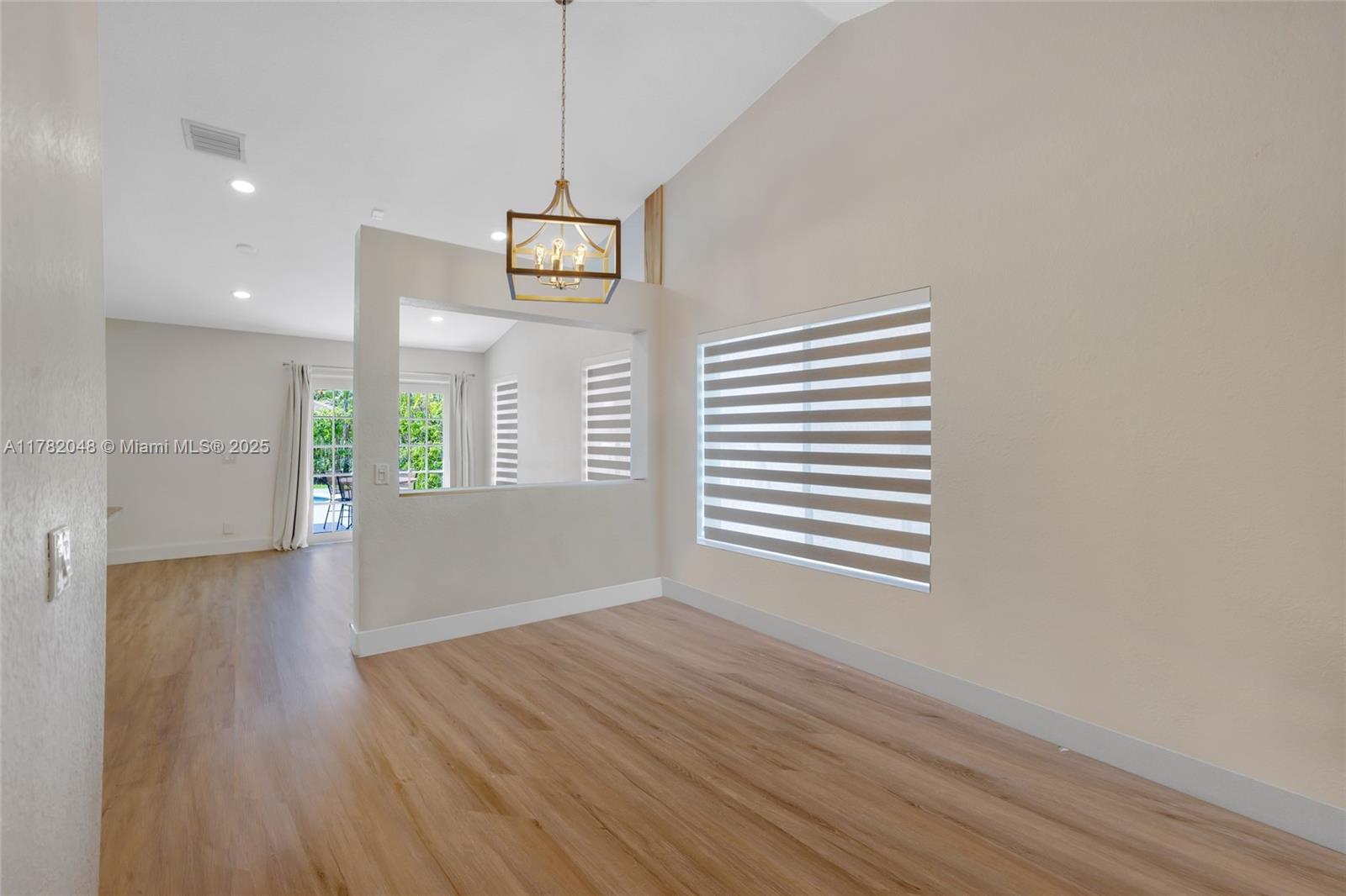 929 Phoenix Way Property Photo 13