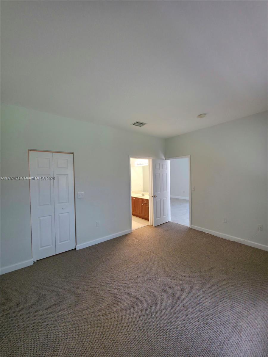 378 Ne 25th Pl 201 Property Photo 17