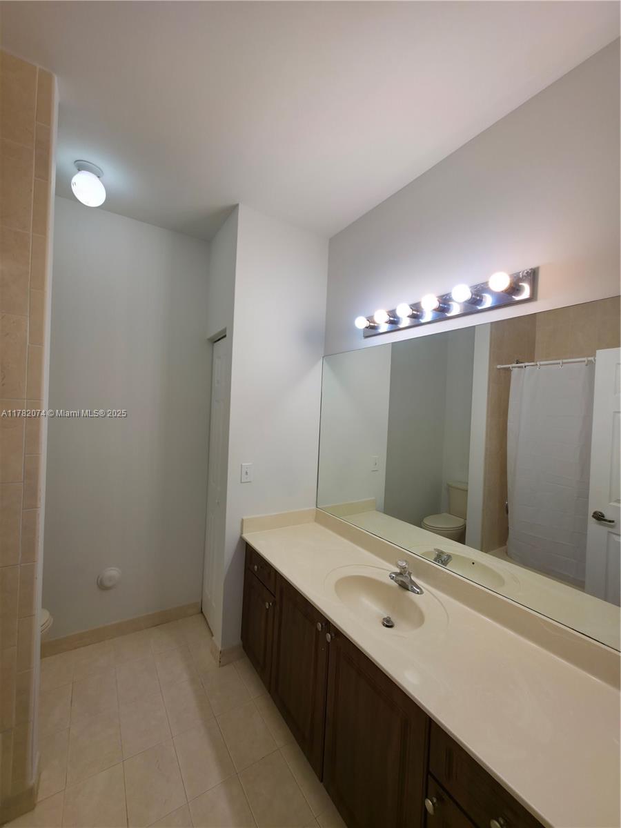 378 Ne 25th Pl 201 Property Photo 19