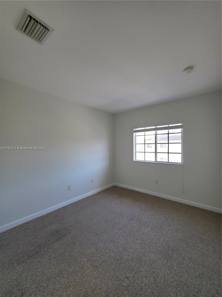 378 Ne 25th Pl 201 Property Photo 22
