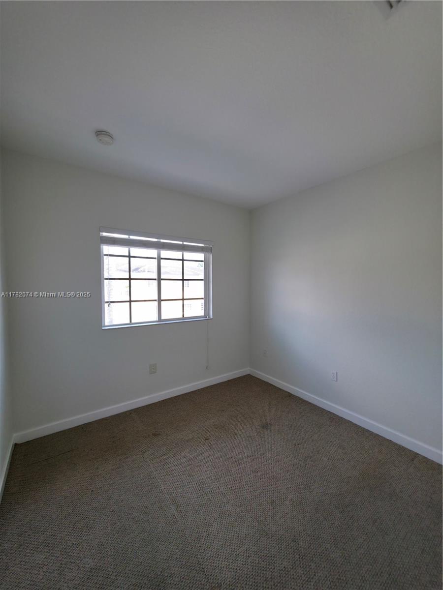 378 Ne 25th Pl 201 Property Photo 26