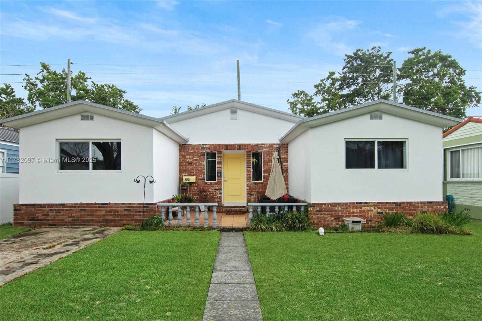 Miami Springs Real Estate Listings Main Image