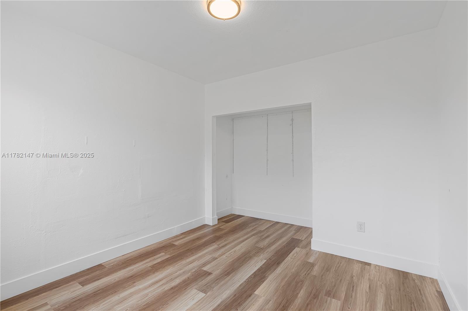 1557 Se 20th Ter Property Photo 23