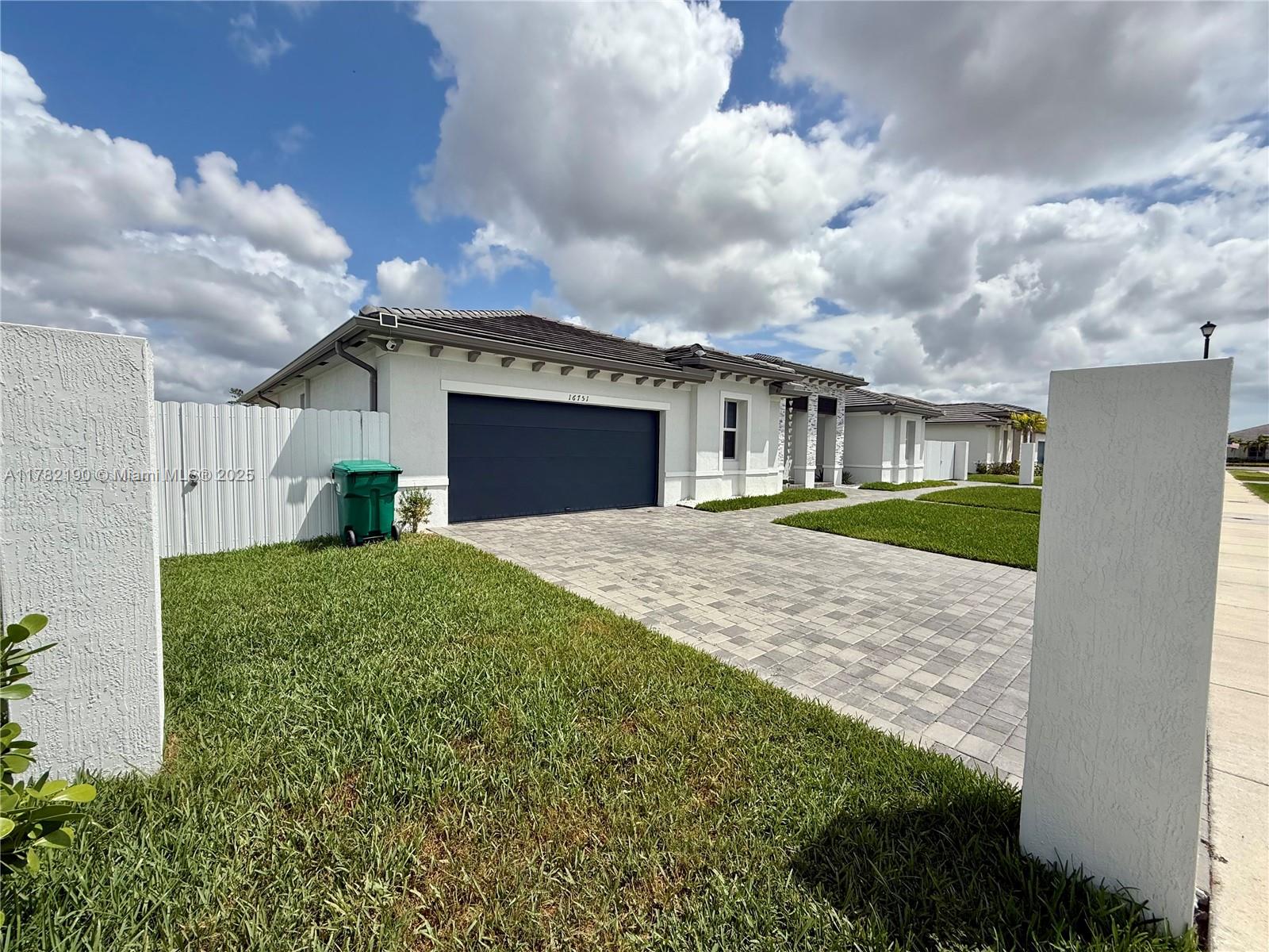 16751 Sw 291st Ter Property Photo 2
