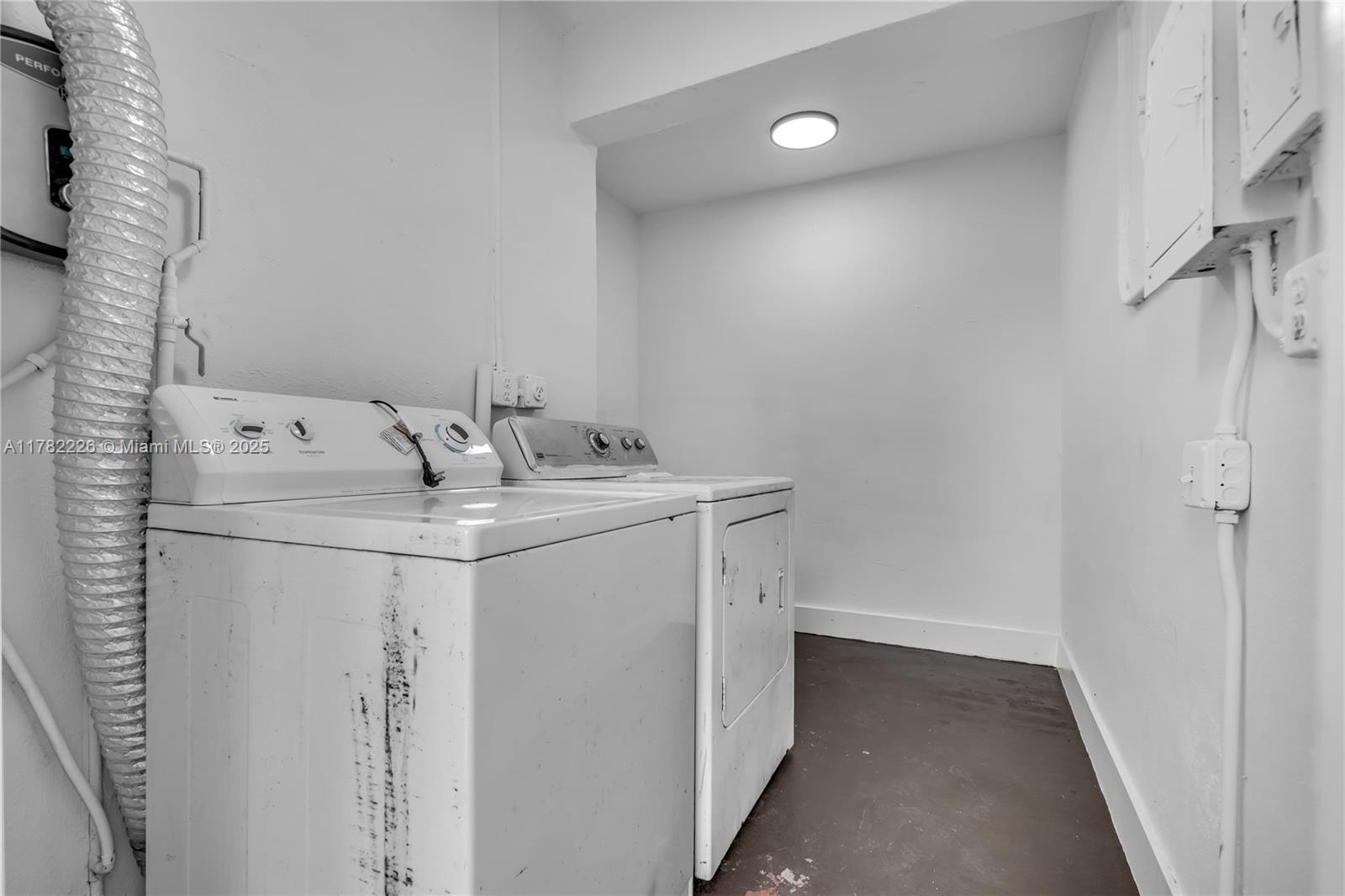 741 Nw 175th Dr Property Photo 59