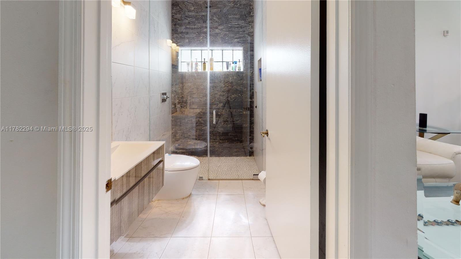 3965 Hyde Park Cir 3965 Property Photo 15