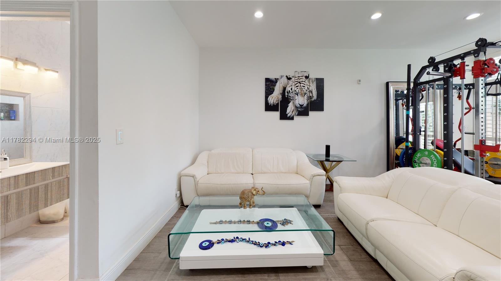 3965 Hyde Park Cir 3965 Property Photo 19