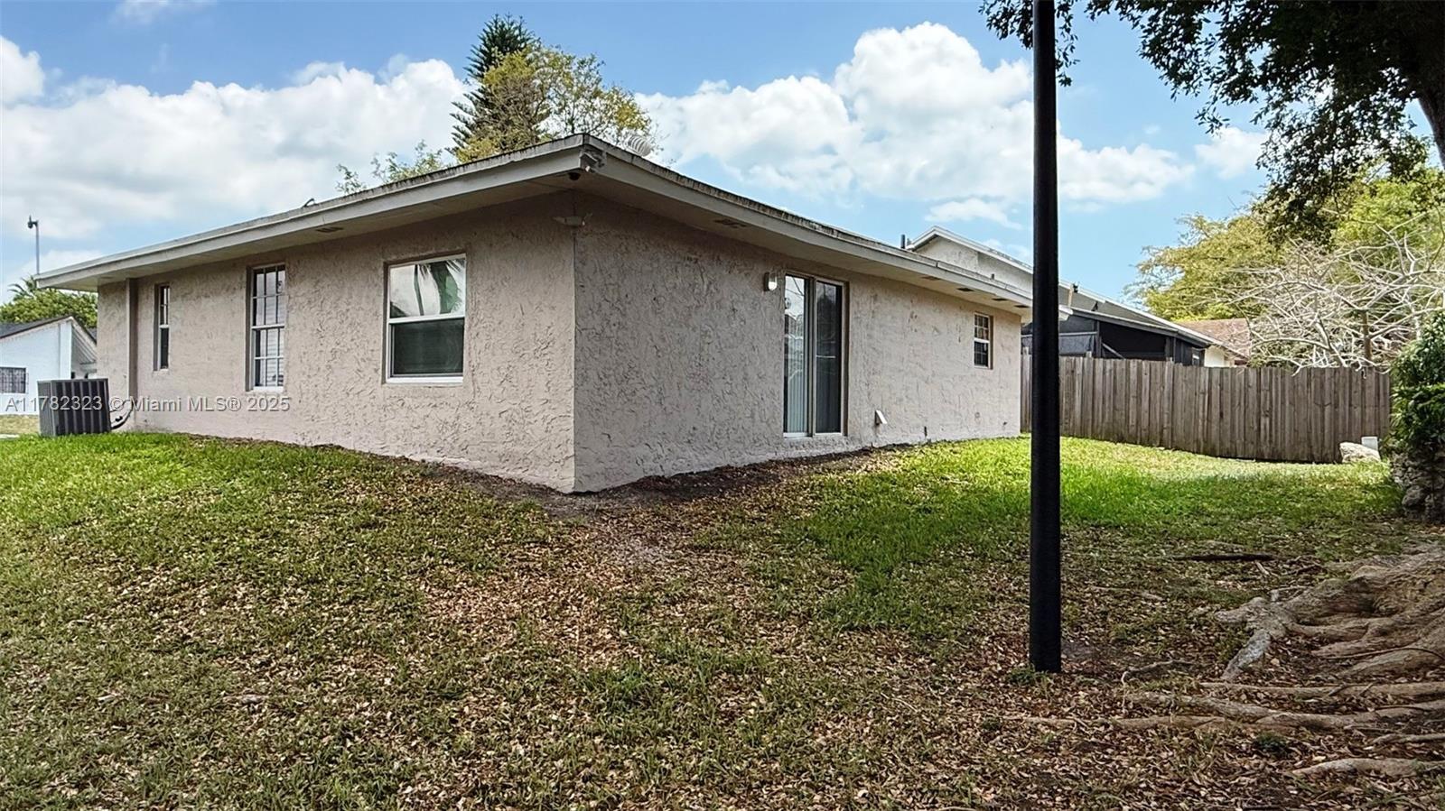 13570 Sw 286th Ter Property Photo 8