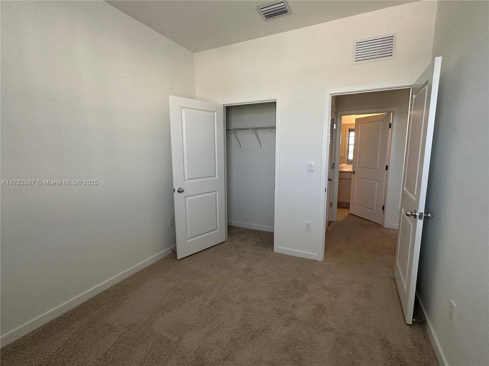 822 Sw 11th Ter Property Photo 20
