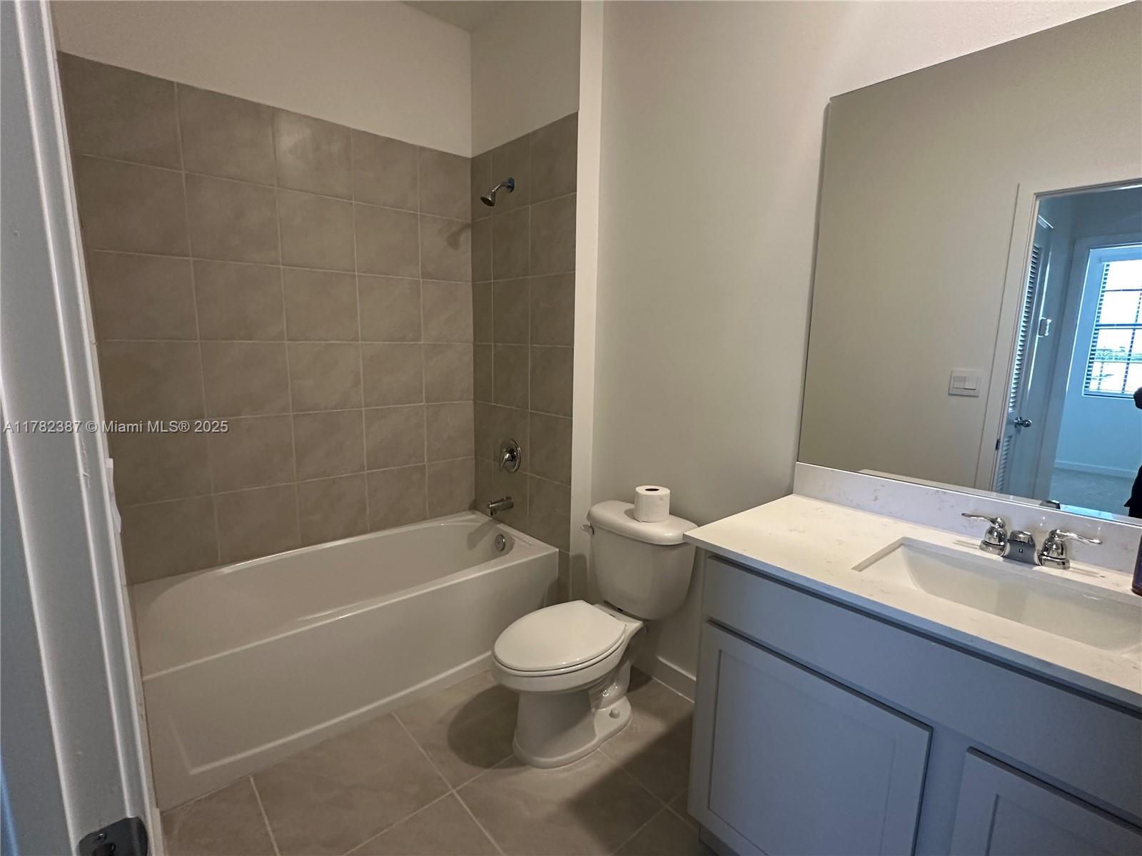 822 Sw 11th Ter Property Photo 23