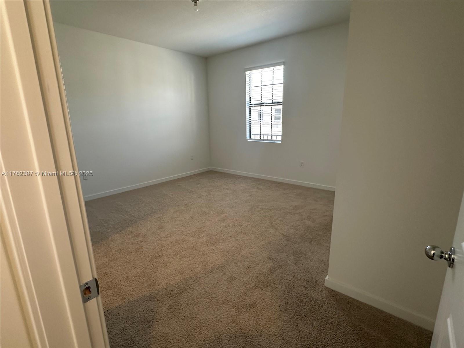 822 Sw 11th Ter Property Photo 27