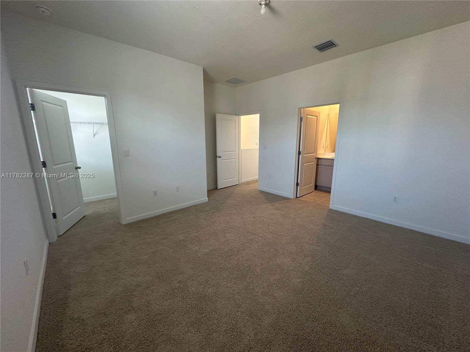 822 Sw 11th Ter Property Photo 32
