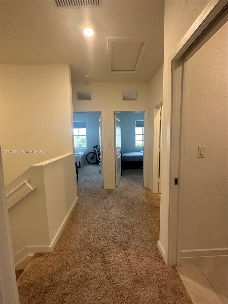 381 Ne 5th Place Property Photo 13