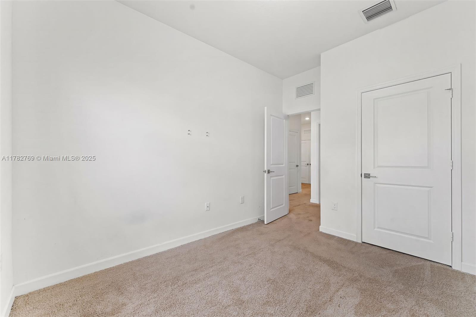 1161 Sw 6th Ct 0 Property Photo 10