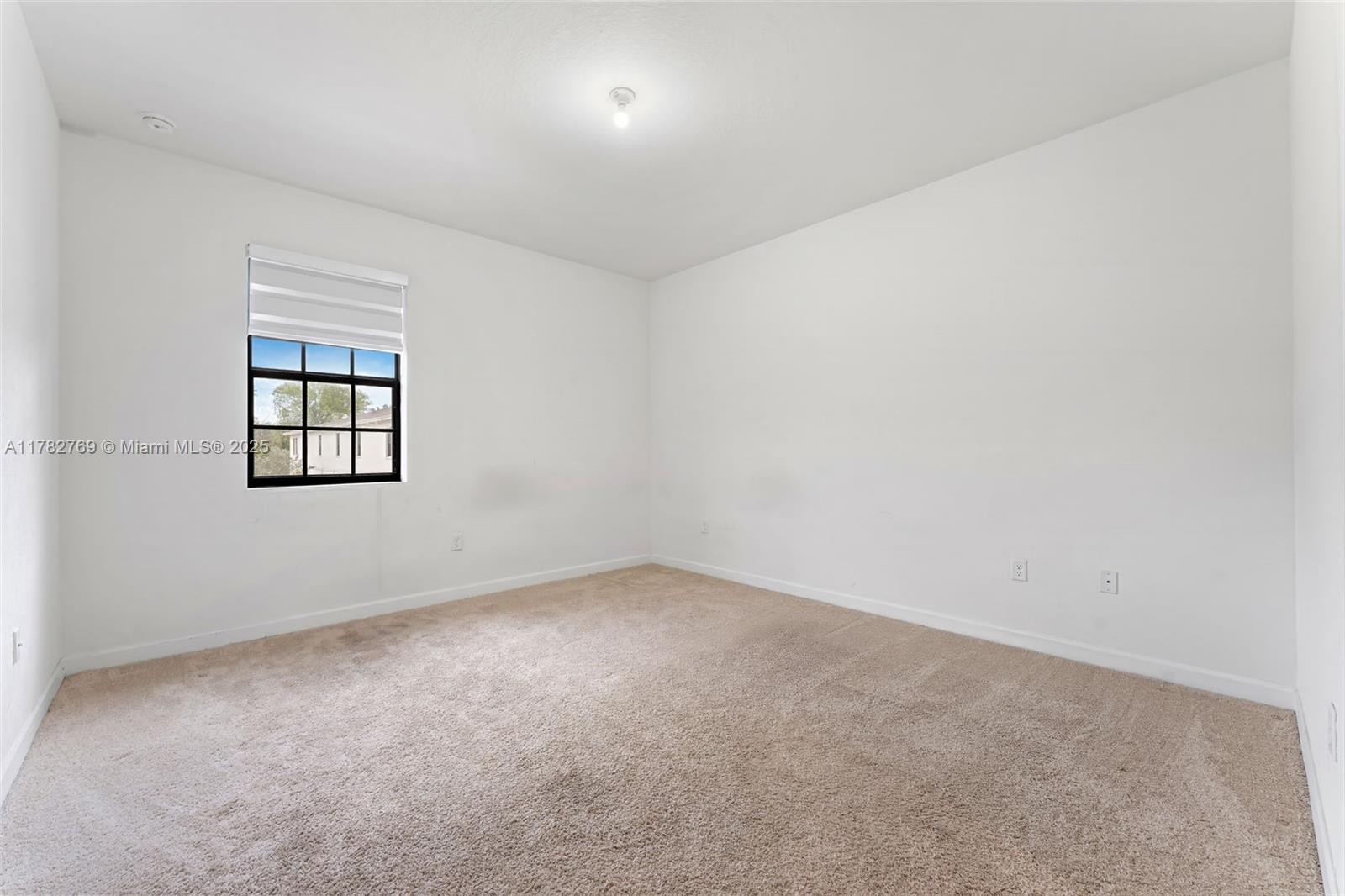 1161 Sw 6th Ct 0 Property Photo 14